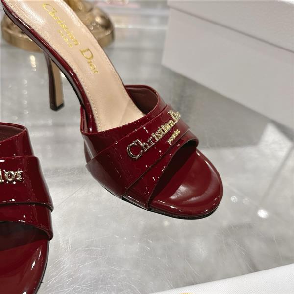 20251128184321214 250